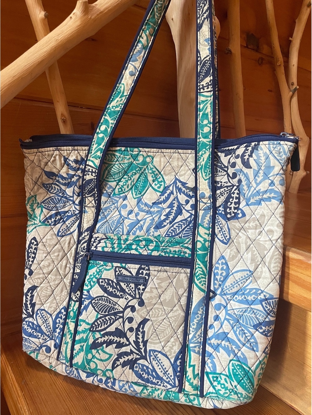 Vera Bradley blue floral quilted tote bag